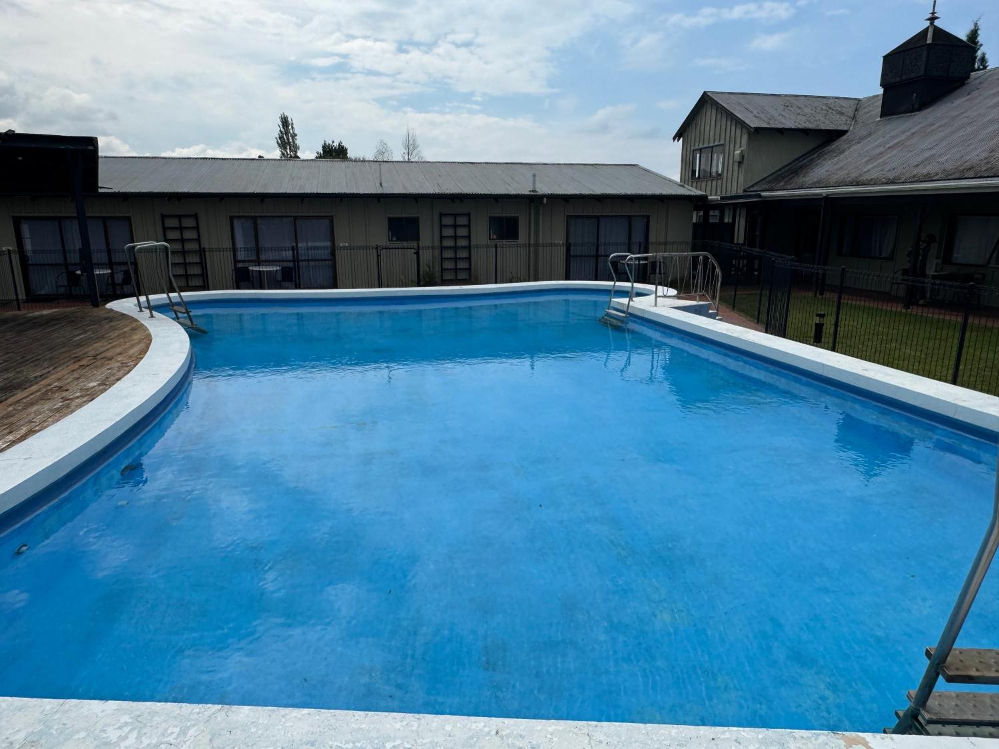 Tokaanu Hotel Bagian luar foto