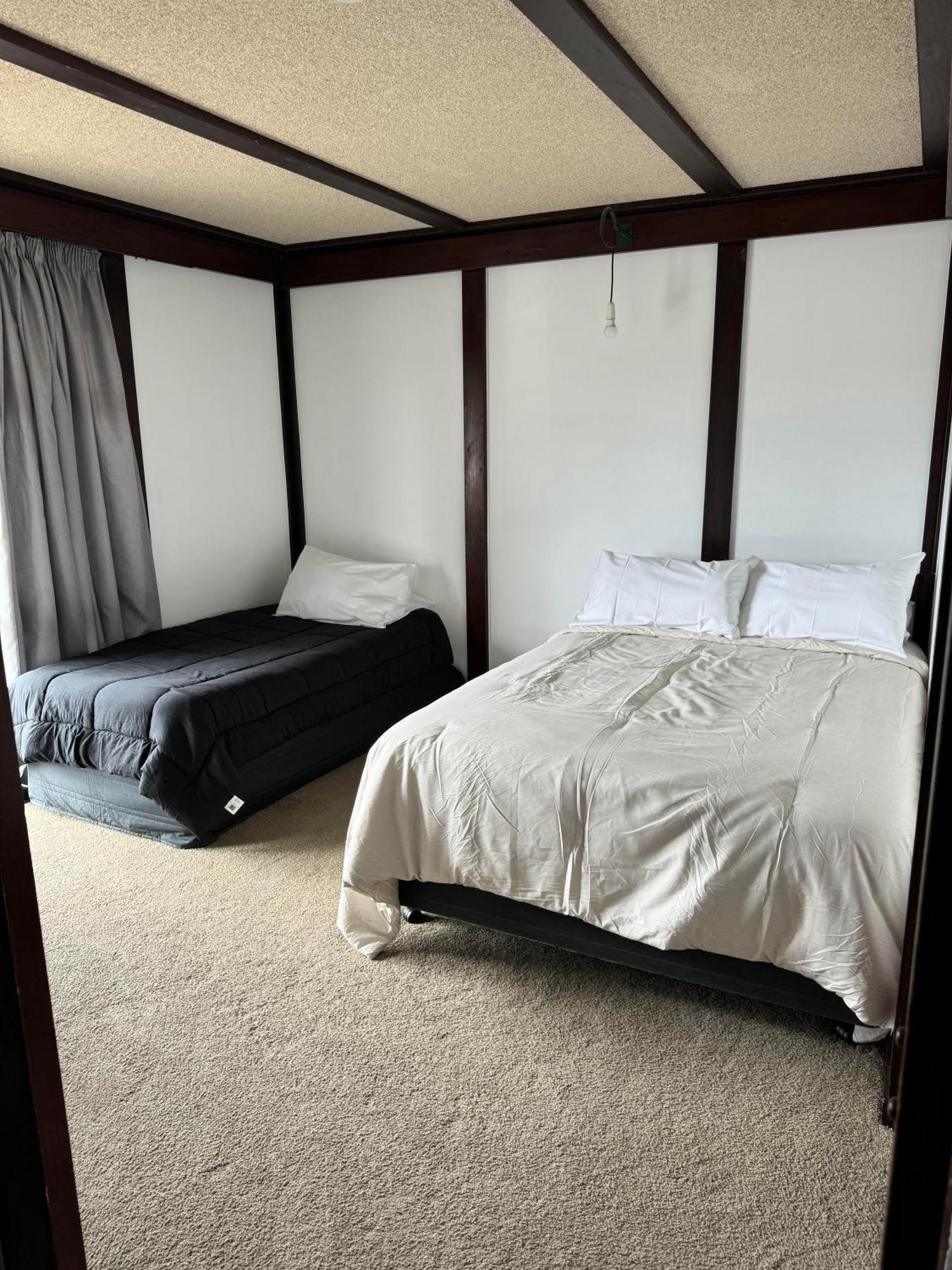 Tokaanu Hotel Bagian luar foto